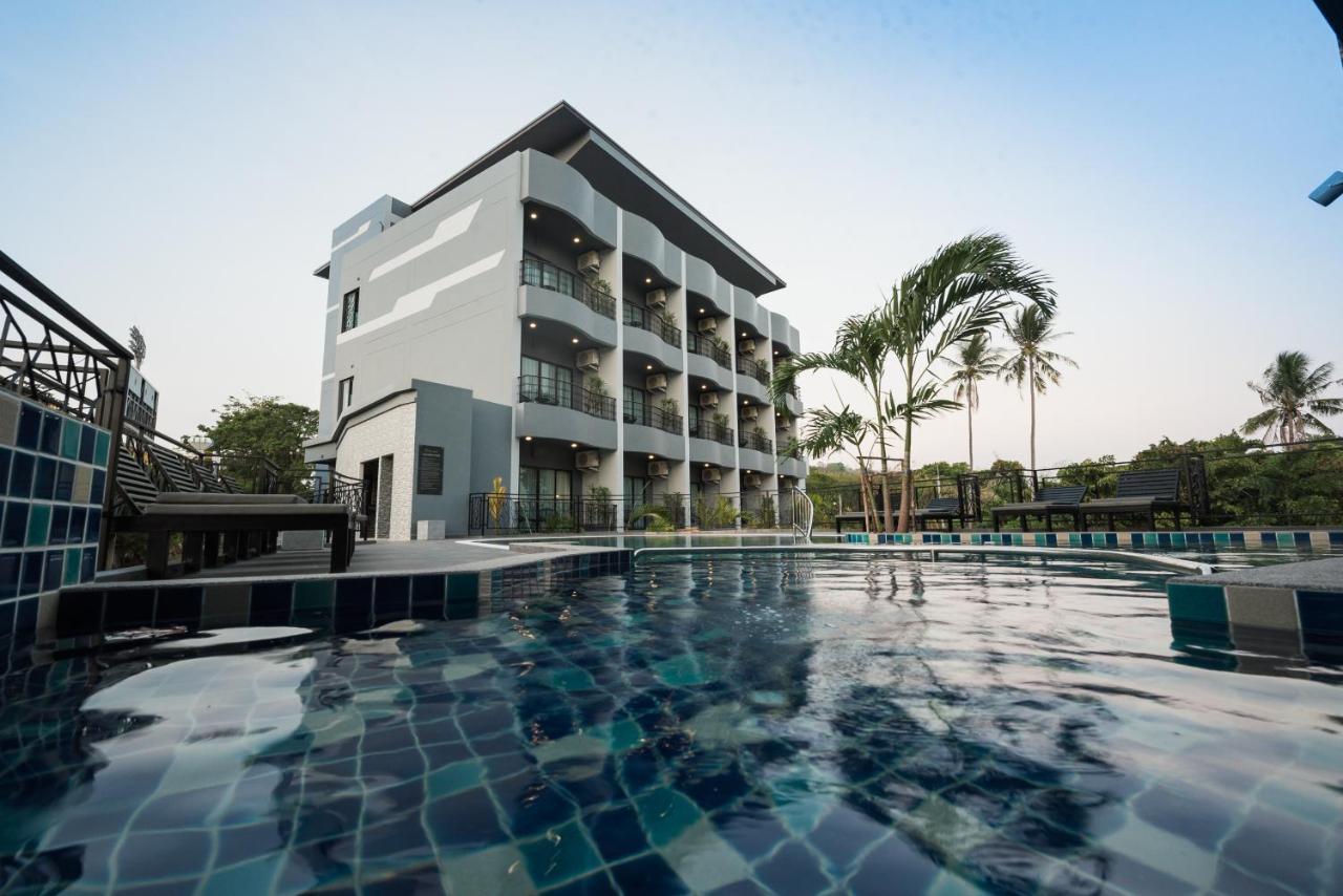 Phuket Little Loft Hotel المظهر الخارجي الصورة